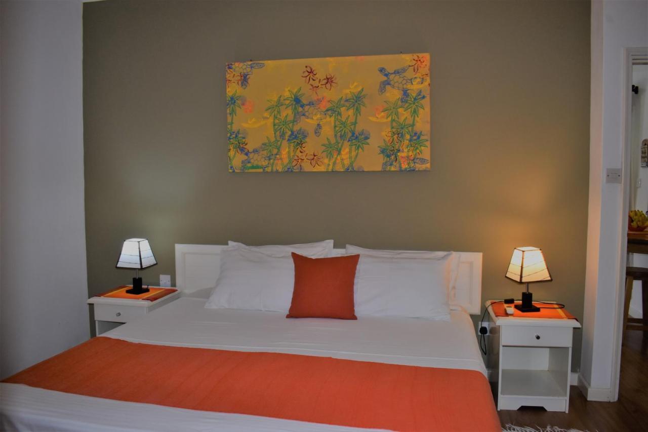 Sunbird Bungalow Anse Boileau Buitenkant foto